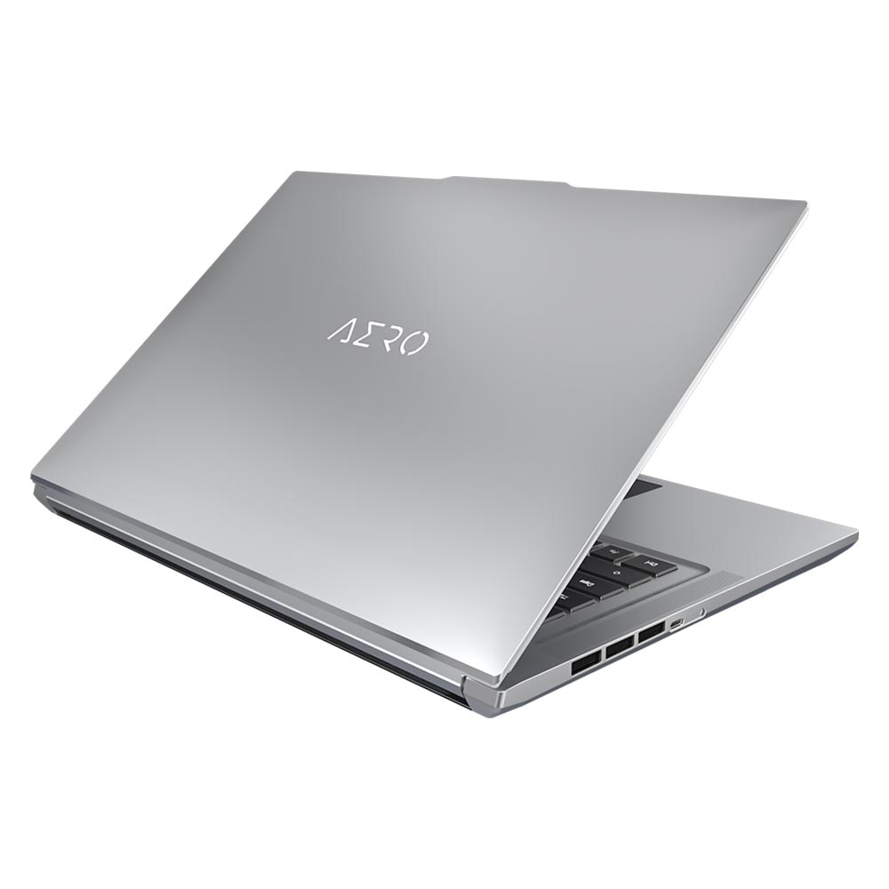 Notebook Gamer Gigabyte AERO 16 XE5-73LA938HP Intel Core i7 12700H Tela Ultra HD+ 16" / 16GB de RAM / 1TB SSD / GeForce RTX3070TI 8GB - Prata (Espanhol)